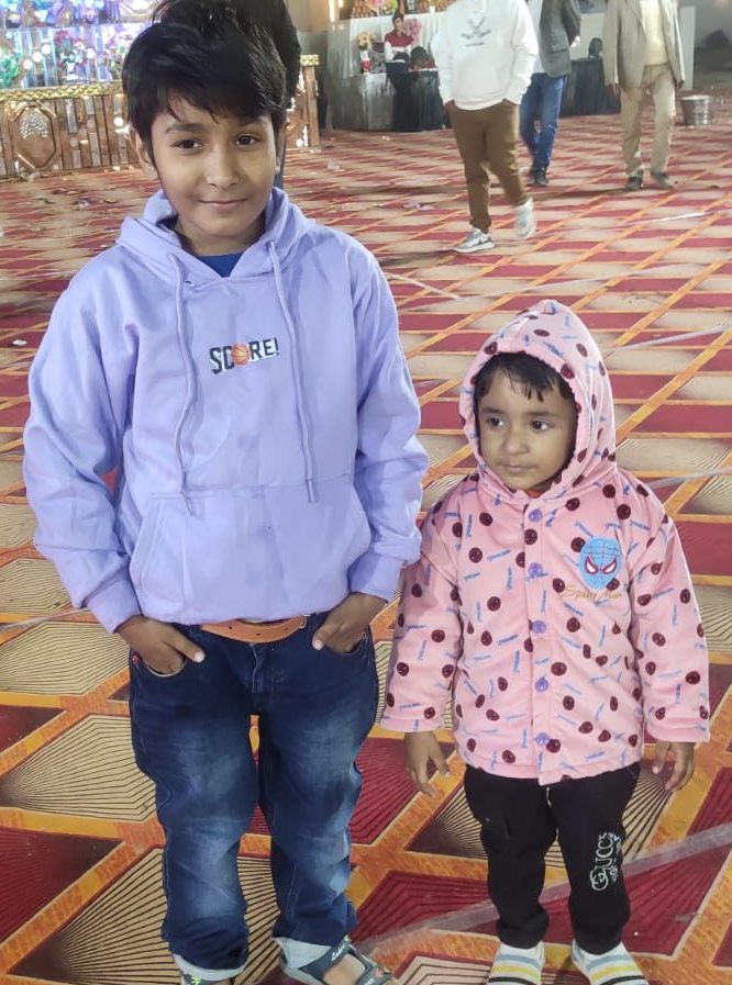 WhatsApp Image 2025-03-04 at 22.00.23